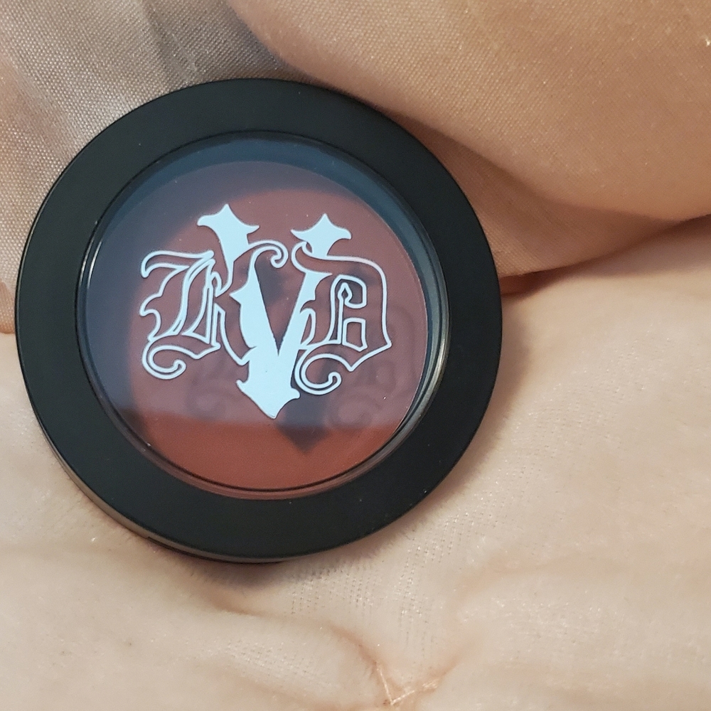 Kat von D KVD Beauty Lolita Eyeshadow Singlr